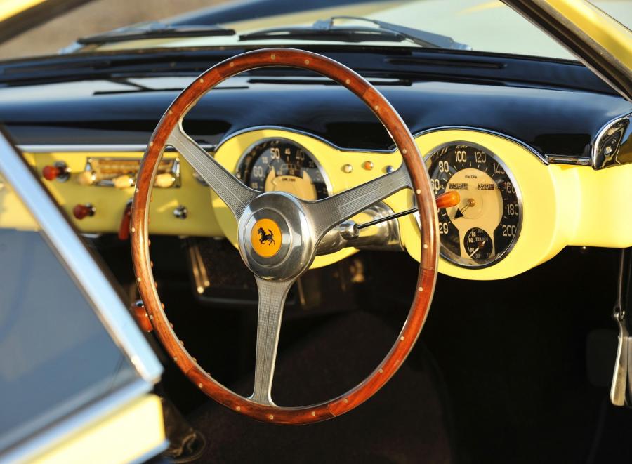  Ferrari 212 Inter Berlinetta 1951 года  (фото 11 из 22)